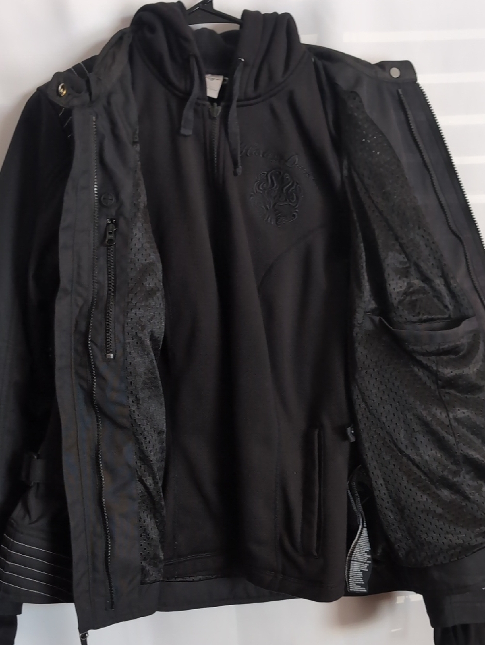 Harley Davidson Women's Riding Jacket - Picture 8 of 12